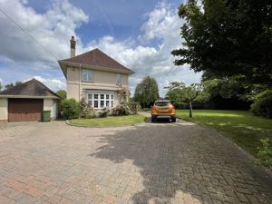 Photo 36- click for photo gallery